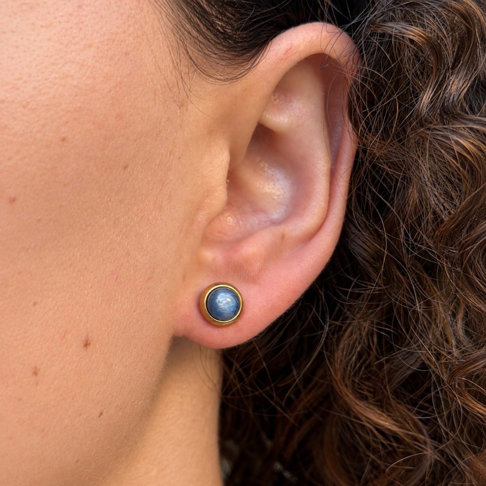 Puce d'Oreille Cyanite - Éris Porter Bordure Dorer